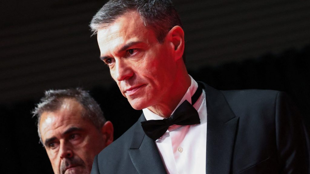 Trump: “We’re going to cut off all trade with Spain. We don’t want anything to do with Spain,”